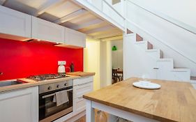 Flat In Isola De Castillia 22